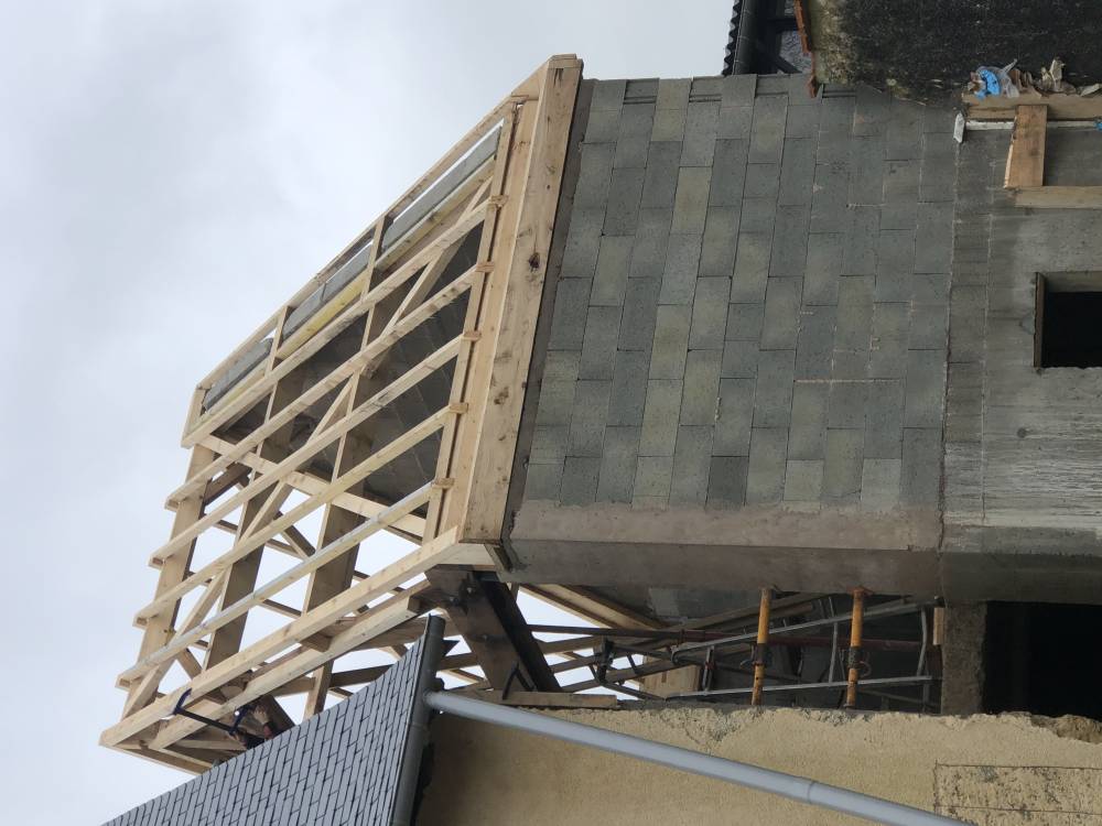11-Charpente neuvre plus chéneaux sur partie extention